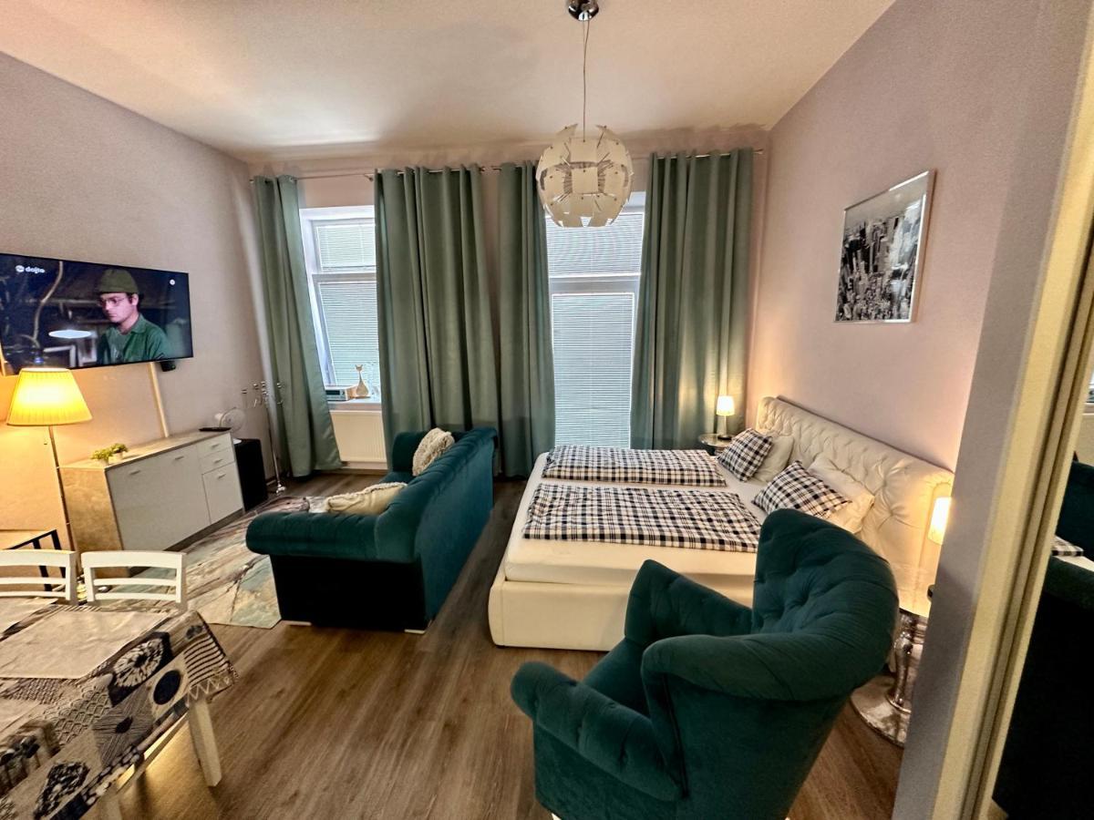 Kings Main Square Apartment Poprád Kültér fotó