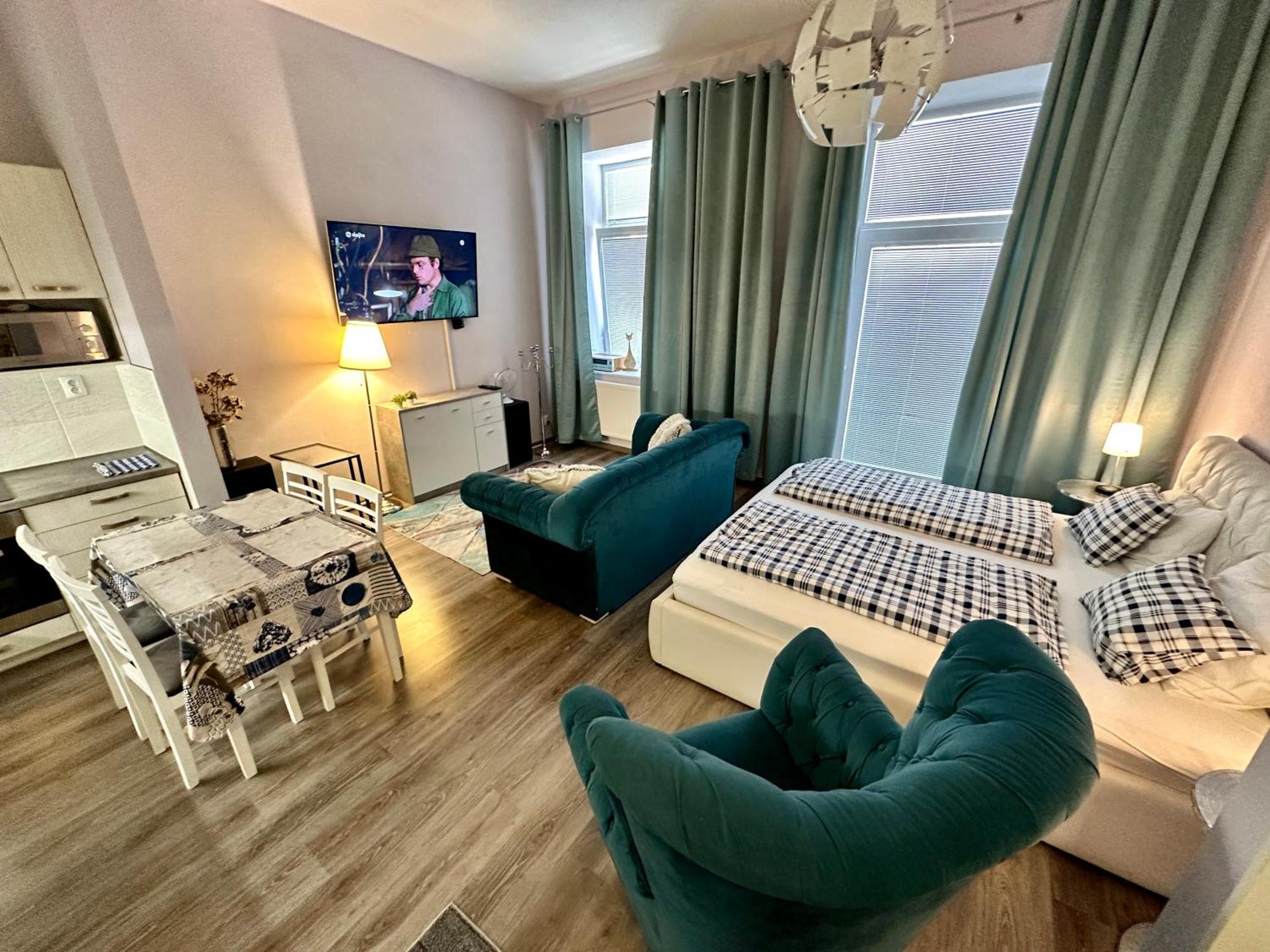 Kings Main Square Apartment Poprád Kültér fotó