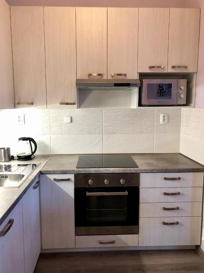 Kings Main Square Apartment Poprád Kültér fotó