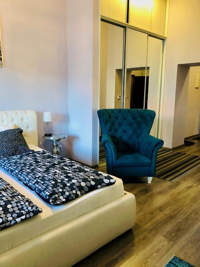 Kings Main Square Apartment Poprád Kültér fotó